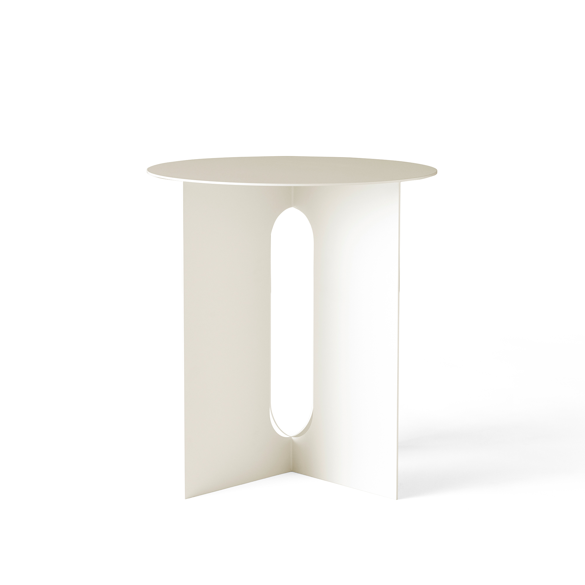 之間  / 邊几 - 象牙白 by Audo