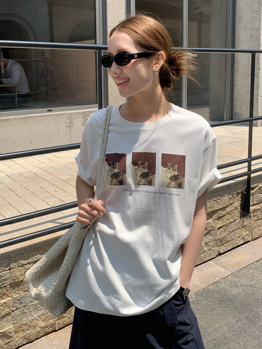 6W10 可愛貓咪三格印花短棉TEE  兩色