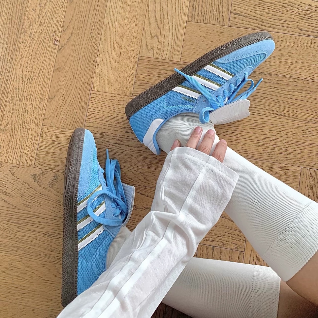 ADIDAS ORIGINALS SAMBA OG LT 蘇打氣水 藍白 翻蓋鞋舌 網眼透氣 男女同款 IE9170
