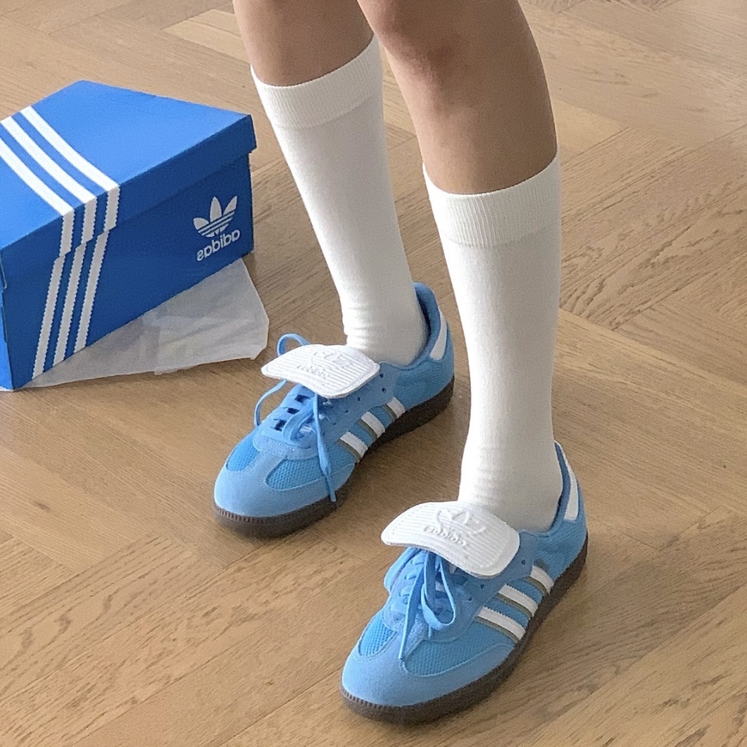 ADIDAS ORIGINALS SAMBA OG LT 蘇打氣水 藍白 翻蓋鞋舌 網眼透氣 男女同款 IE9170