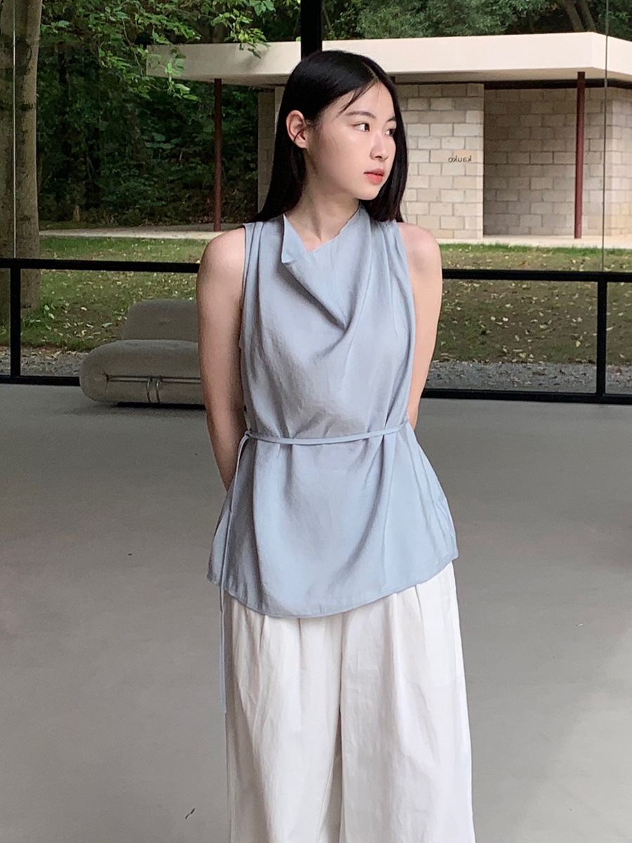 6W07 知性氣質盪領造型背心 一色