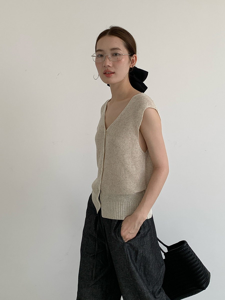 6W05 亞麻天絲針織排釦背心 三色