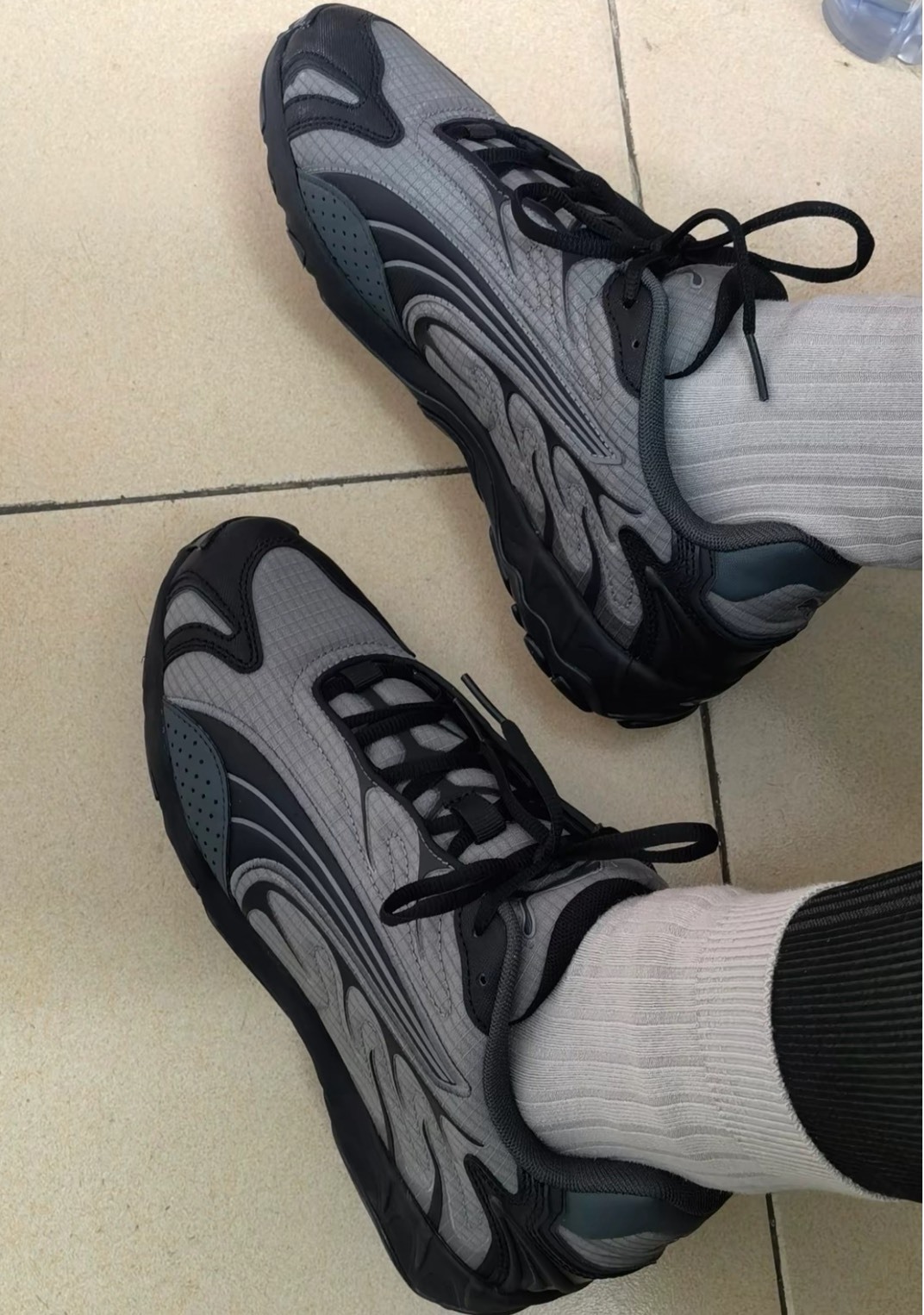 PUMA Inhale Essentials 灰黑復古跑鞋｜低幫防滑 男女同款（A$AP Rocky同款）