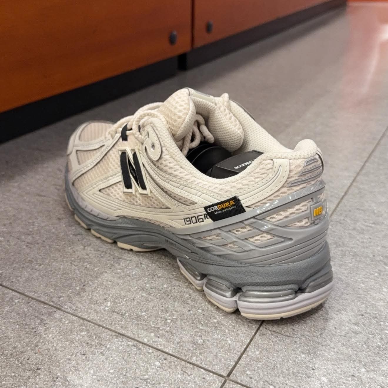 New Balance 1906 灰杏  白卡其 緩震 休閒鞋 復古鞋 u1906roc nb1906cordura