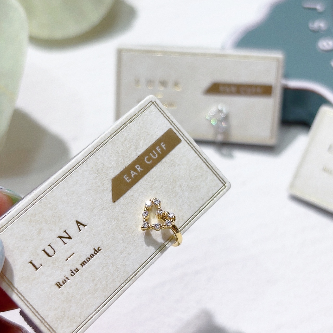 心形閃石耳骨夾