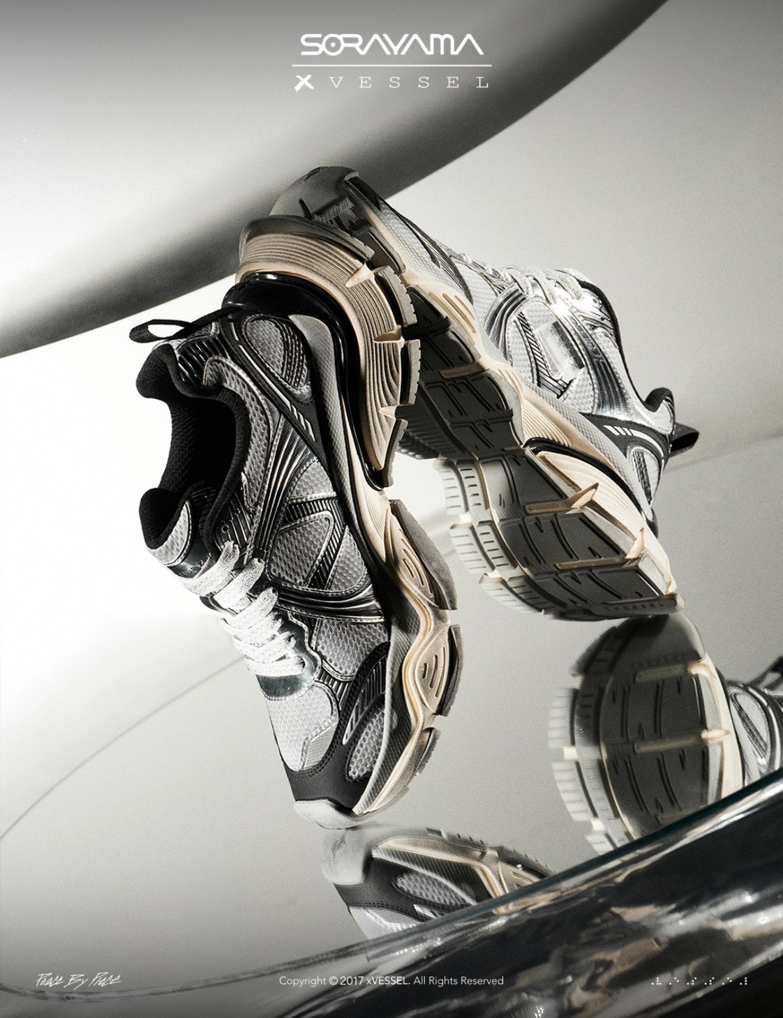 【Focus Store】預購 HajimeSorayama x xVESSEL "Silver Black" 銀黑色 空山基 聯名款 F25X68S