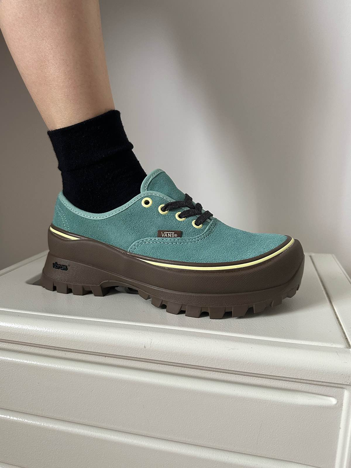 Vans Vibram x Authentic キャンバス 厚底スニーカー Aqua Blue Vans Vibram X Authentic Aqua Blue