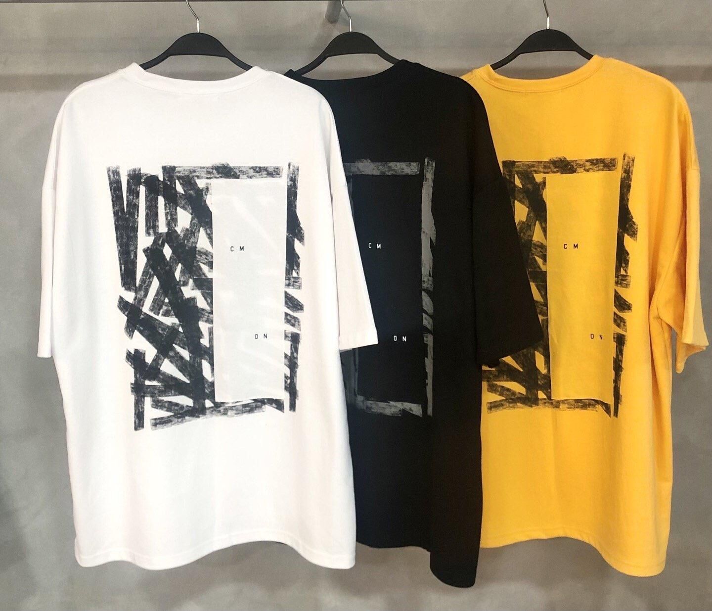 英文字圖案短袖Tee T5703