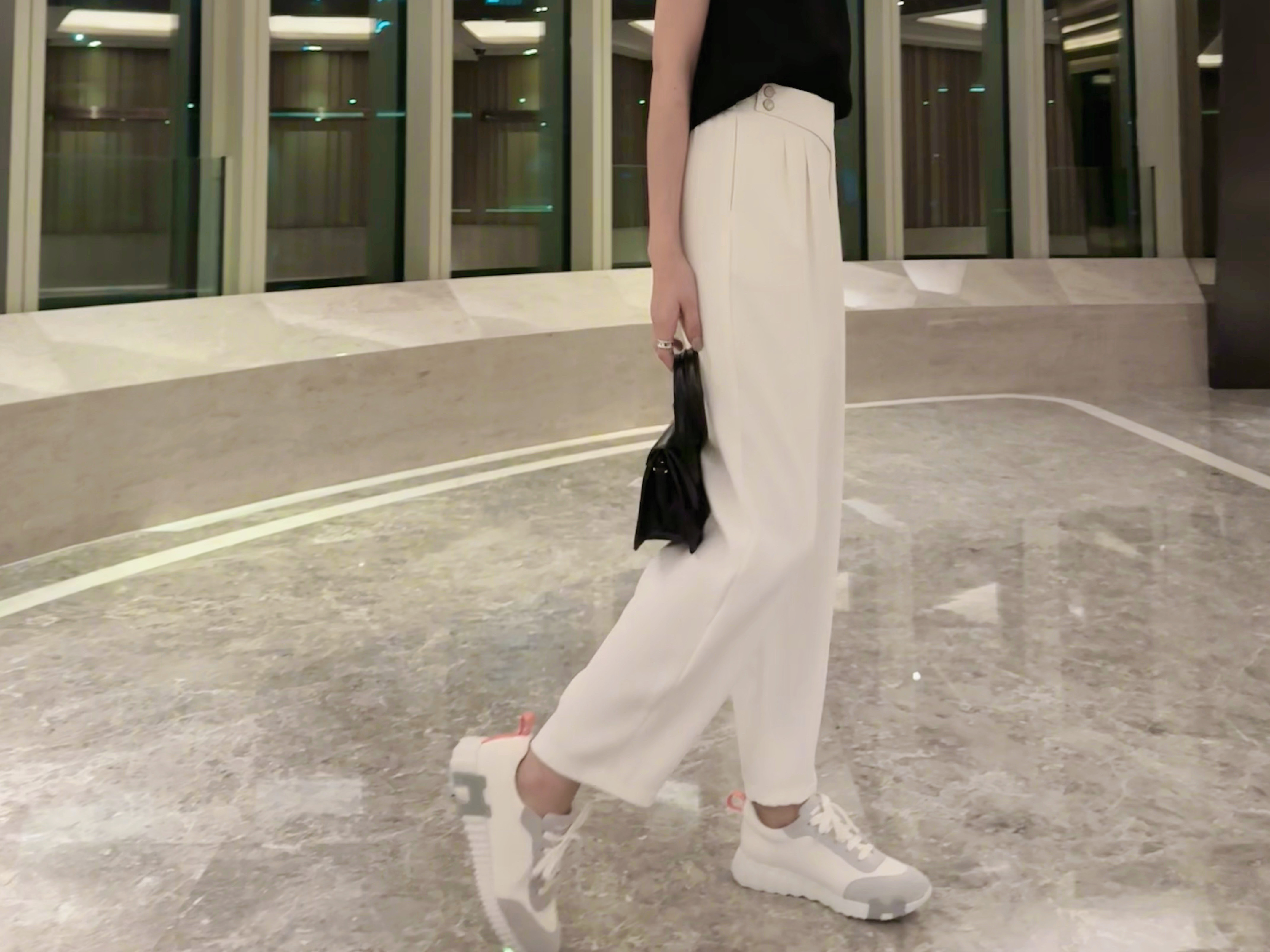 Waist Detail Taper Leg Crop Pants_PT225L28