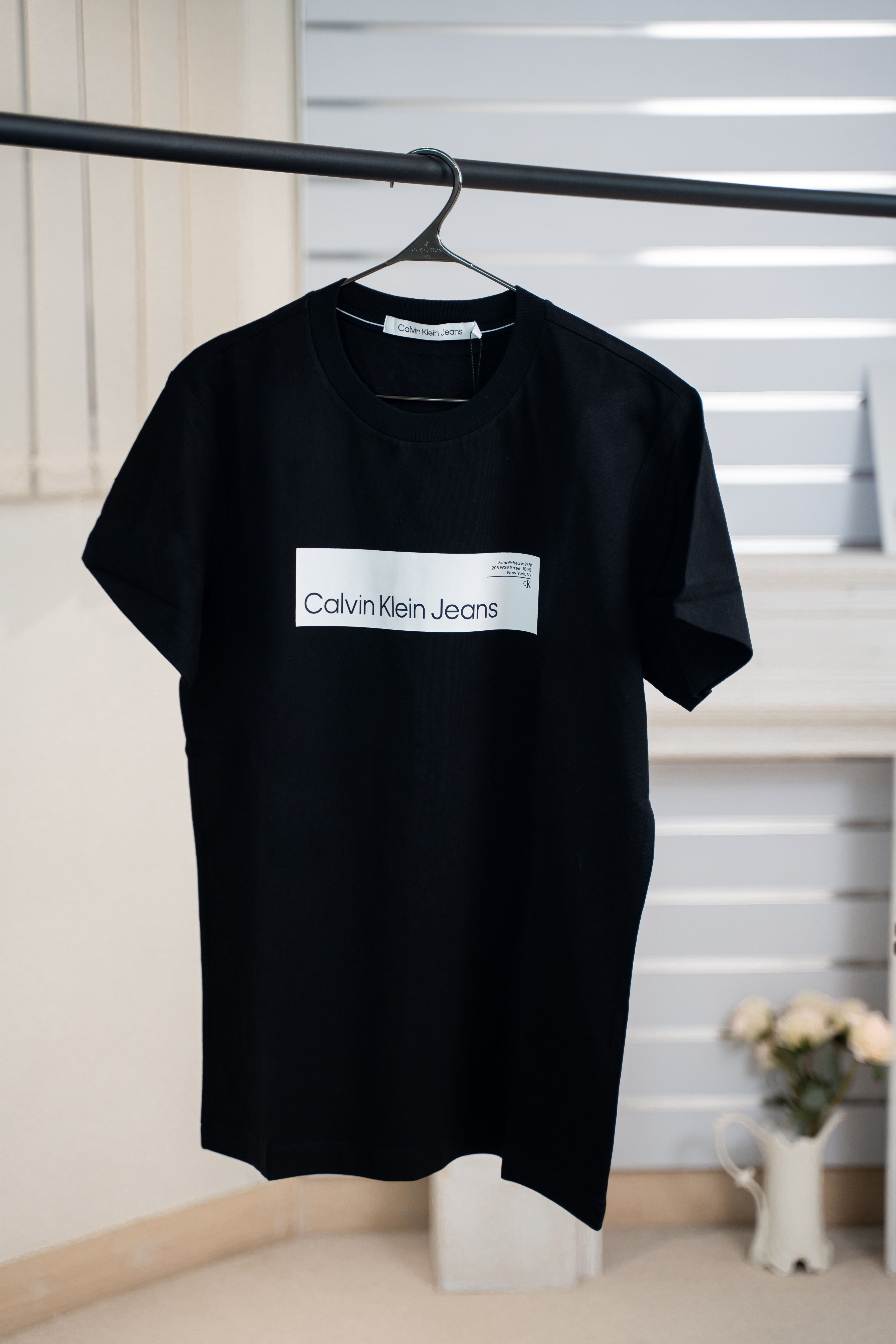 Calvin Klein CK FW23 字母印花圓領短袖T-shirt 男款 黑/白色