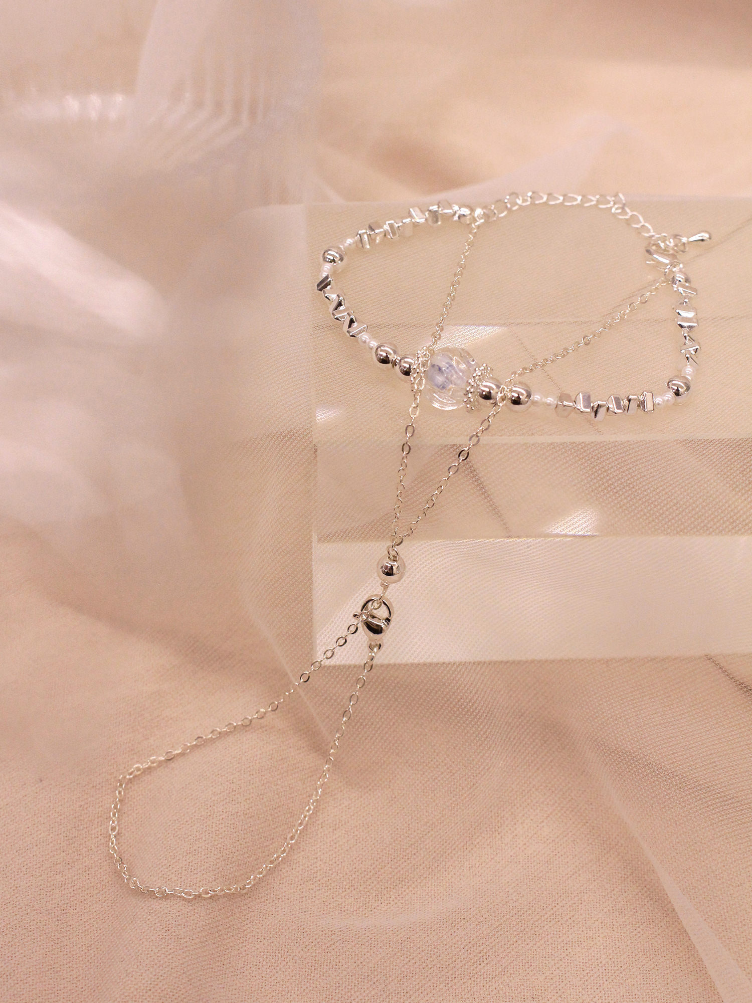 優雅芭蕾舞者。(2way)MUCHAT手作琉璃水晶層次手鍊