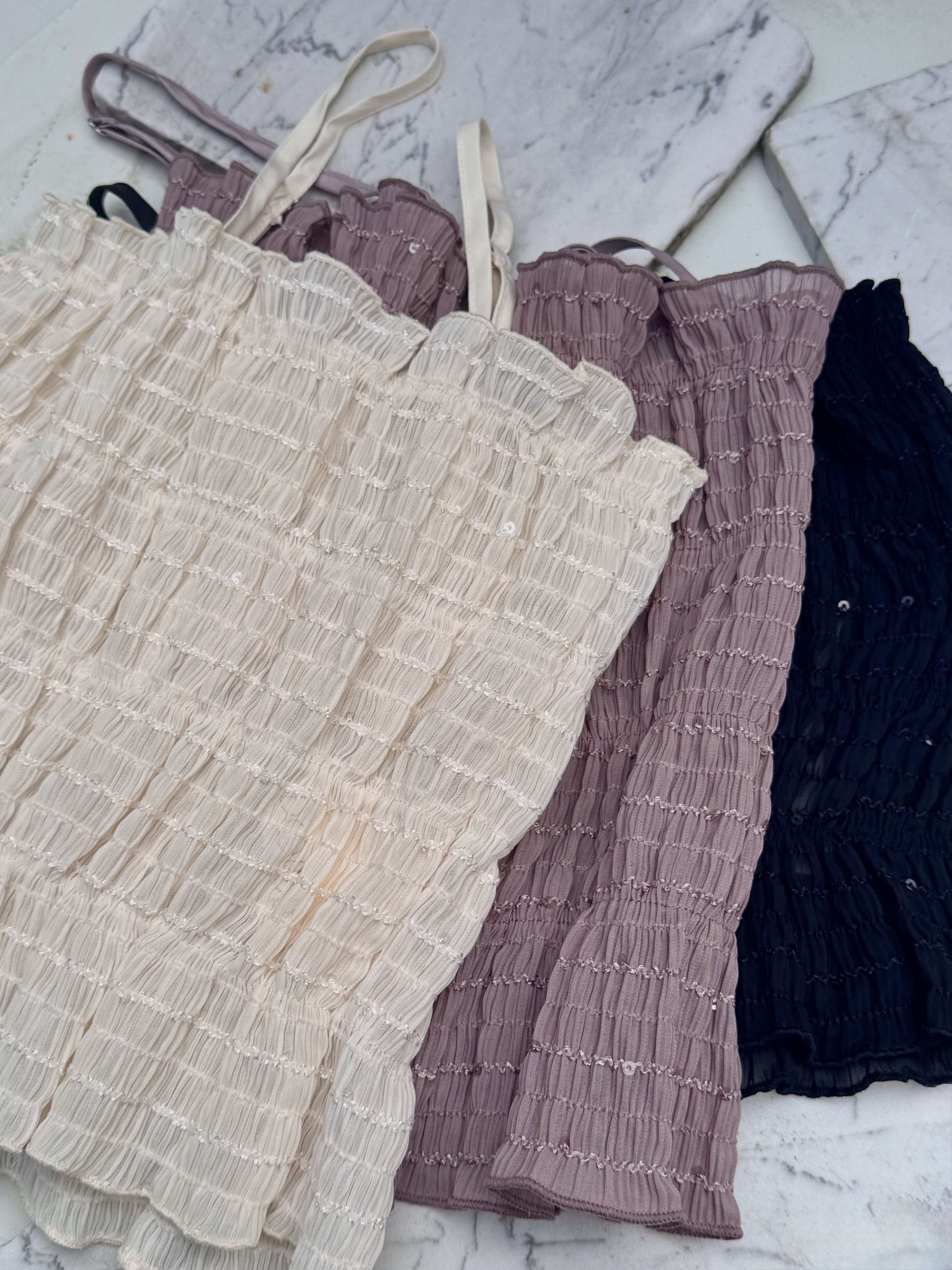 低調閃～珠片吊帶背心 - TT52712