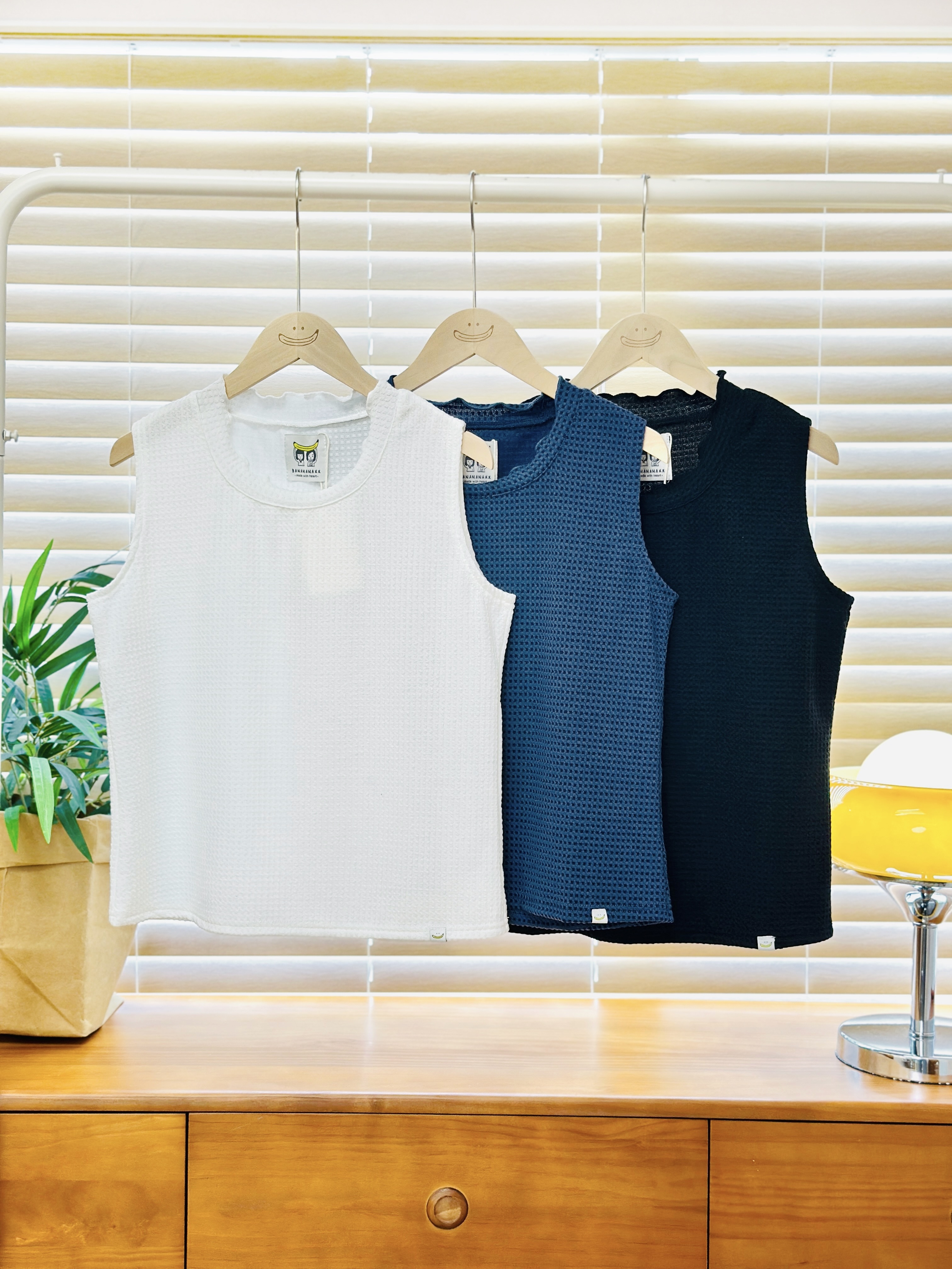三色 / 柔軟窩夫格紋背心 / Soft Plain Waffle Tank Top