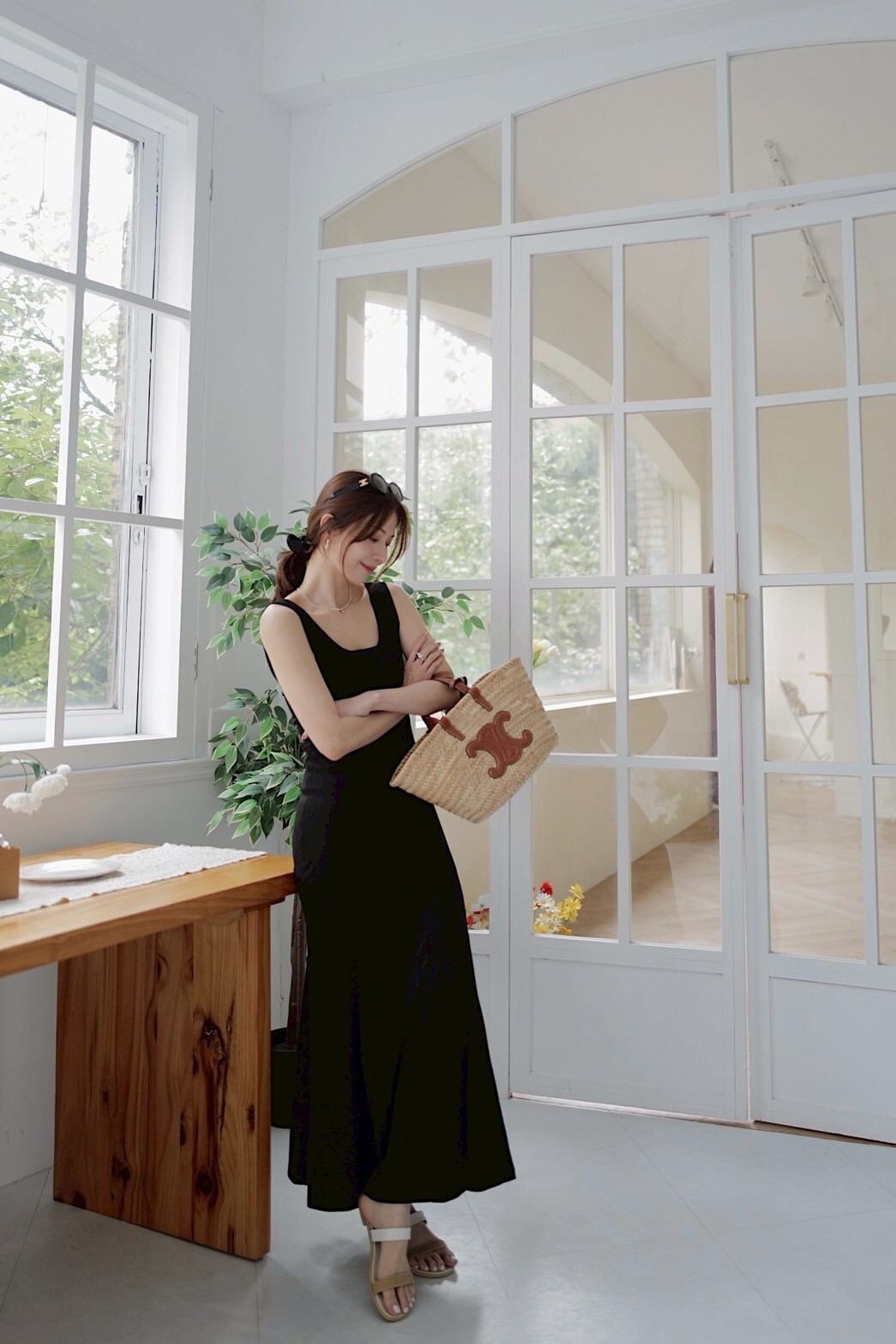 (現貨) Ｖ領傘狀棉質長洋裝 GE16