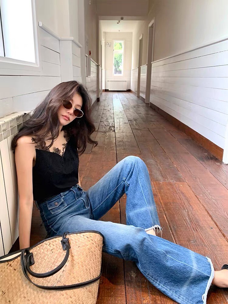 經典黑浪漫花朵蕾絲肩帶背心-S-L (Elegant & Love)