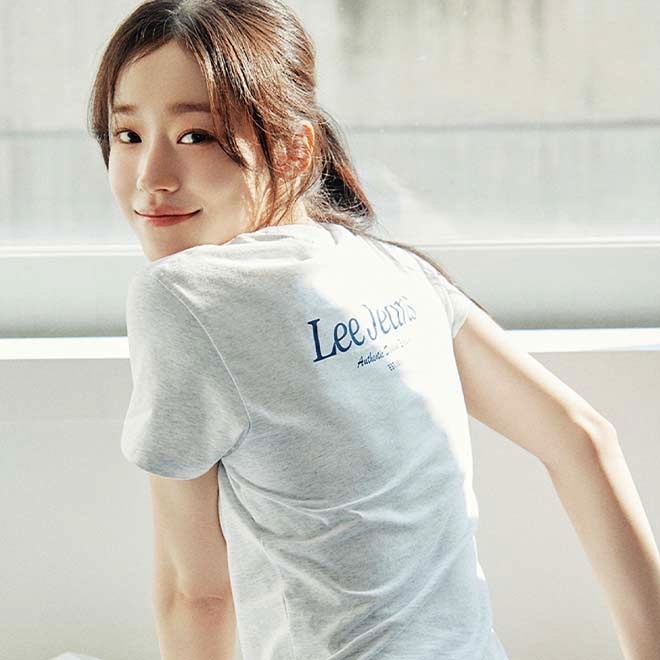 Lee Small Twitch Logo Typo T-Shirt