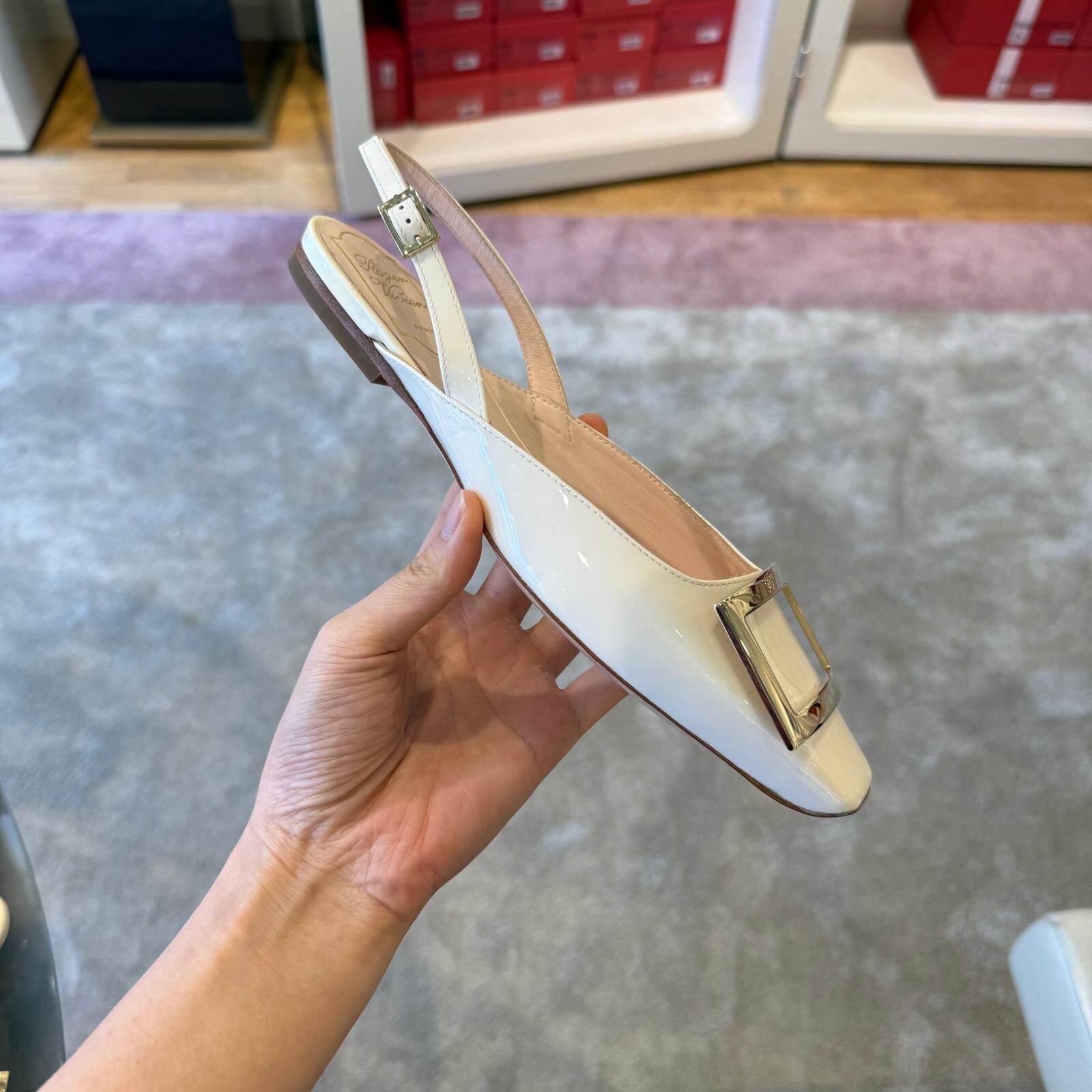 Roger Vivier RV Trompette Slingback flats white Cream