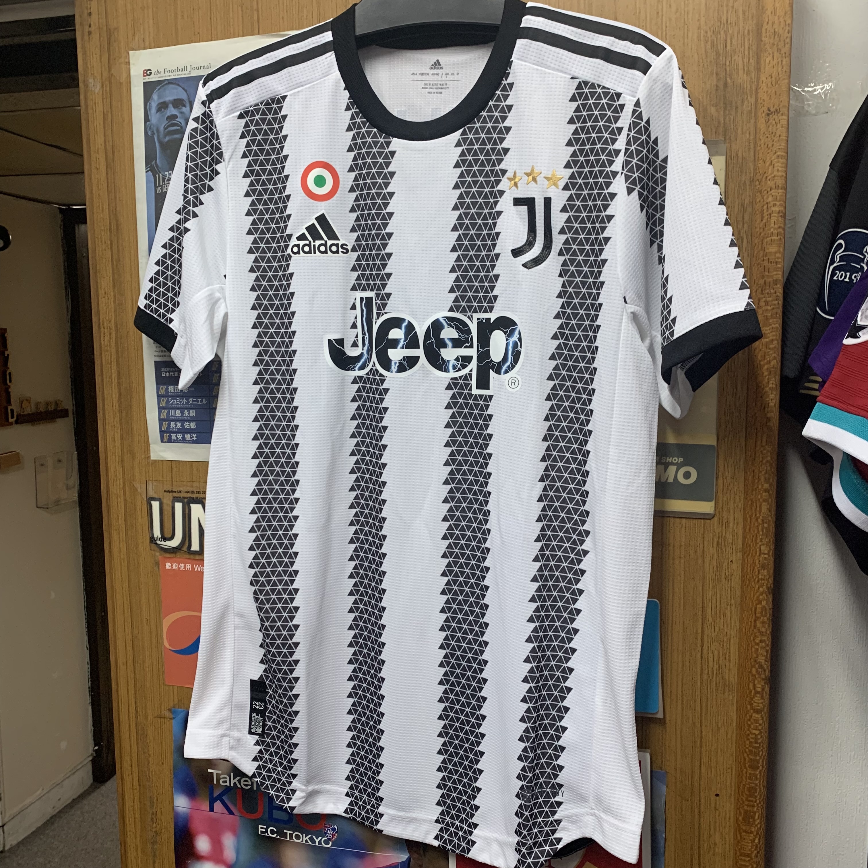 2022 Juventus Authentic Home Shirt with 3 CHIELLINI [BNWT, L 100% New]