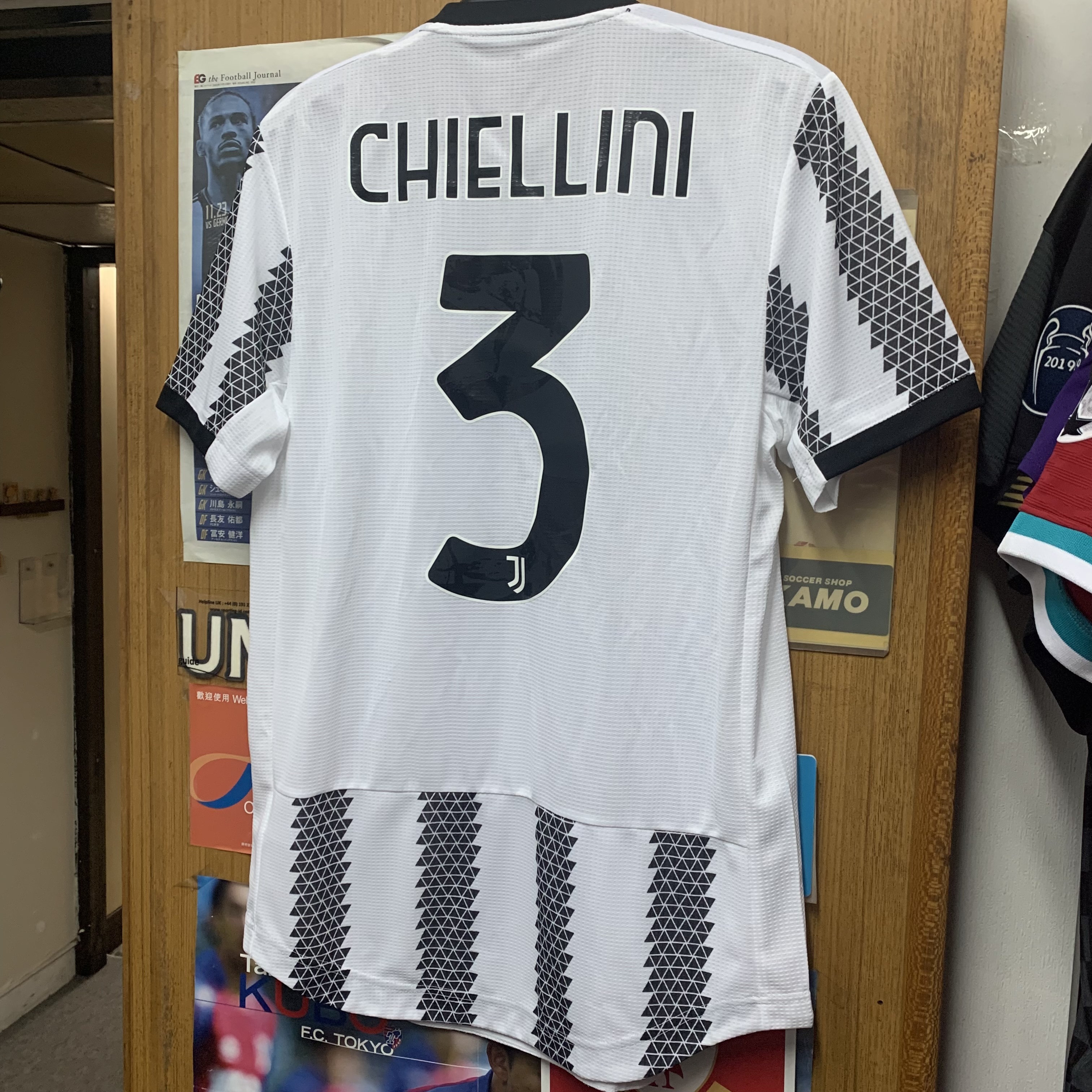 2022 Juventus Authentic Home Shirt with 3 CHIELLINI [BNWT, L 100% New]