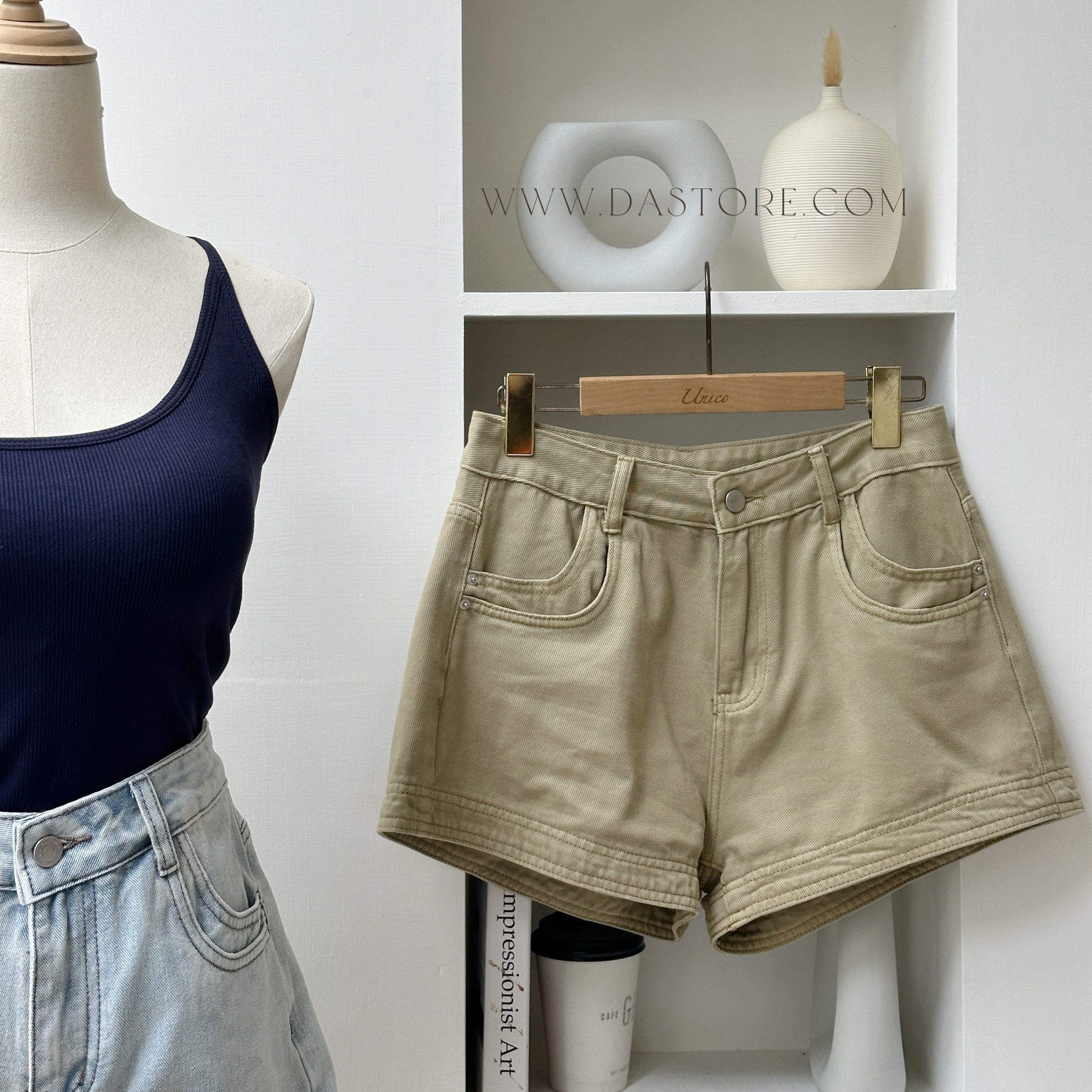 修身A字版牛仔短褲/二色