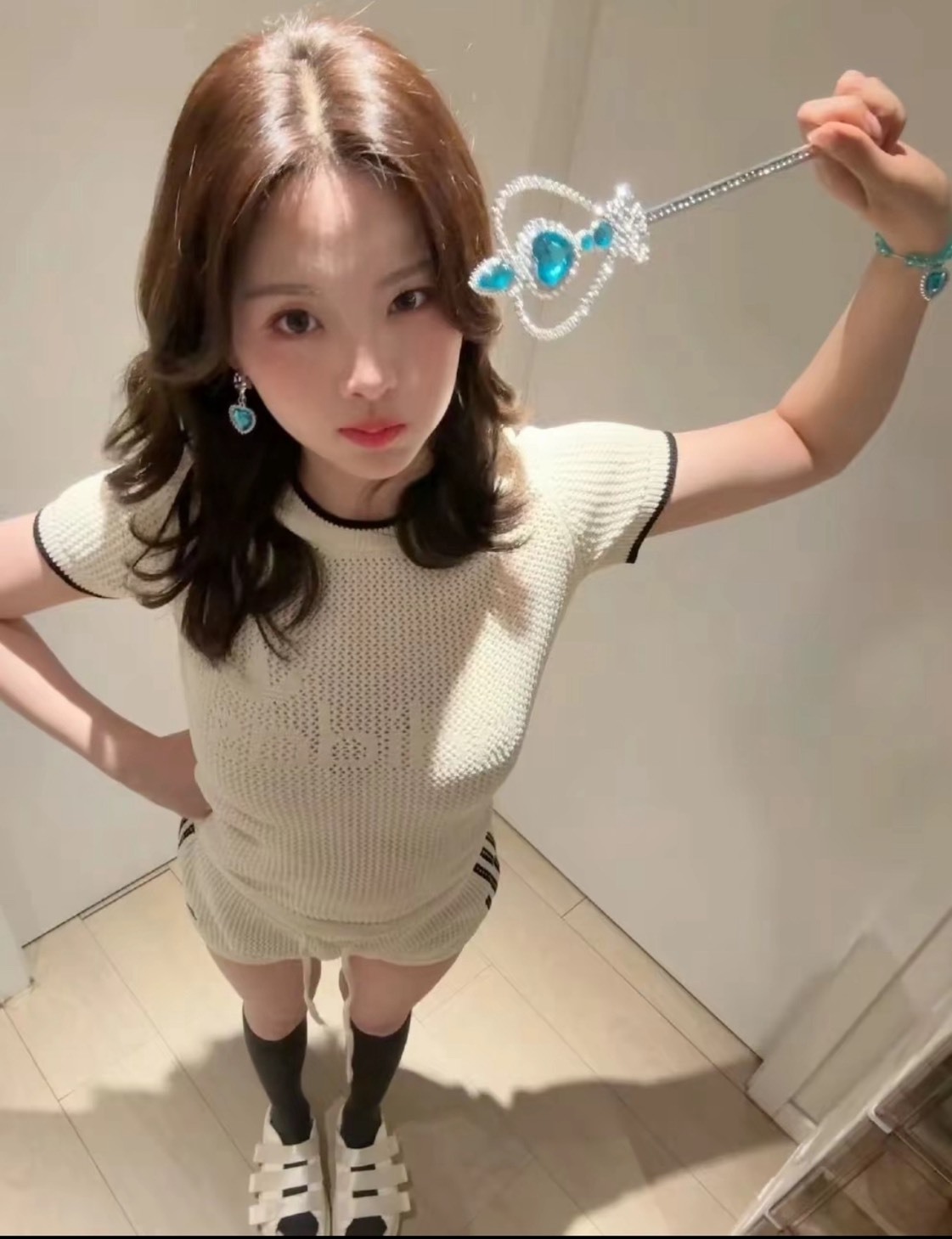 adidas Originals 杏色條紋運動短褲｜女款針織透氣短褲 楊超越同款