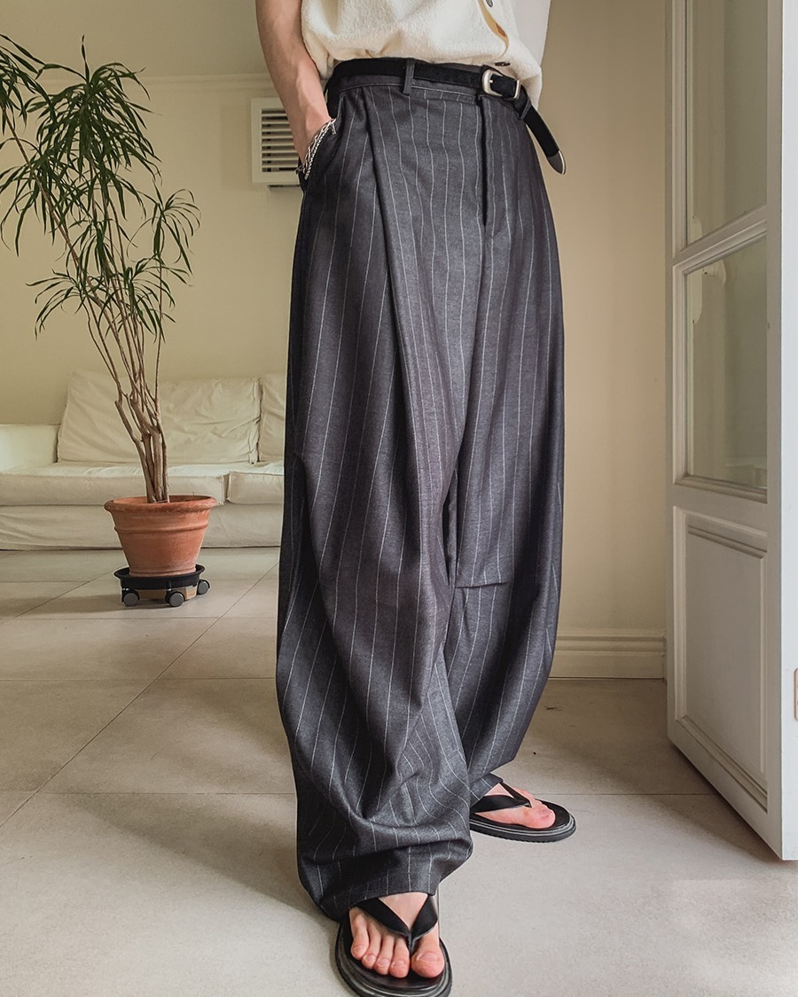 Paul 條紋弧形休閒褲西裝褲