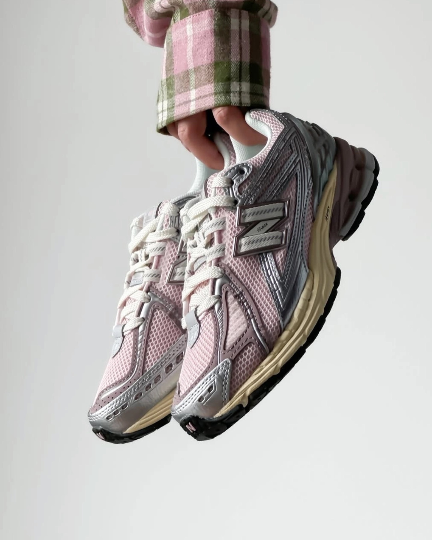 New Balance 1906 M1906R Silver Pink   U1906RNF