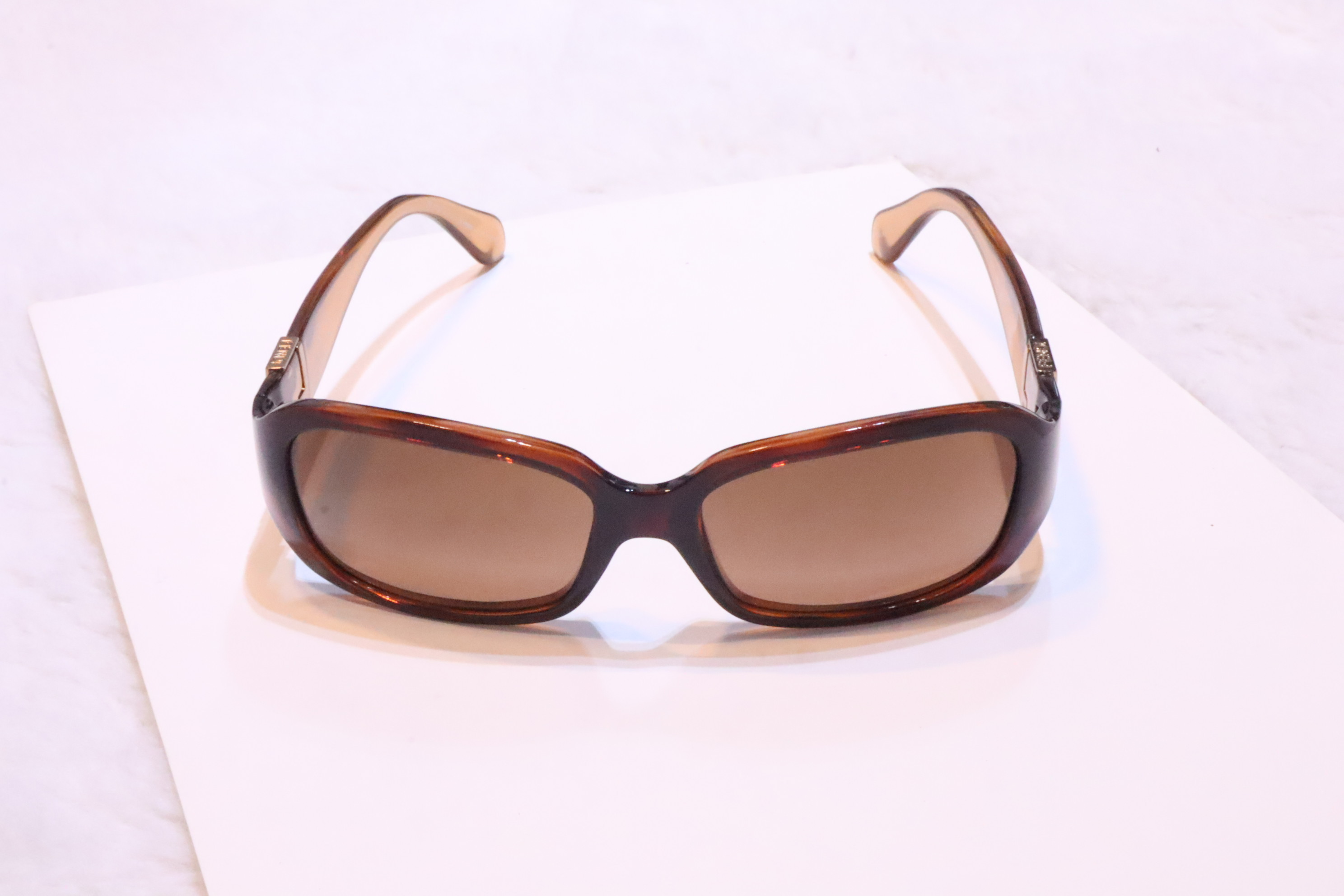 Fendi 太陽眼鏡🤎