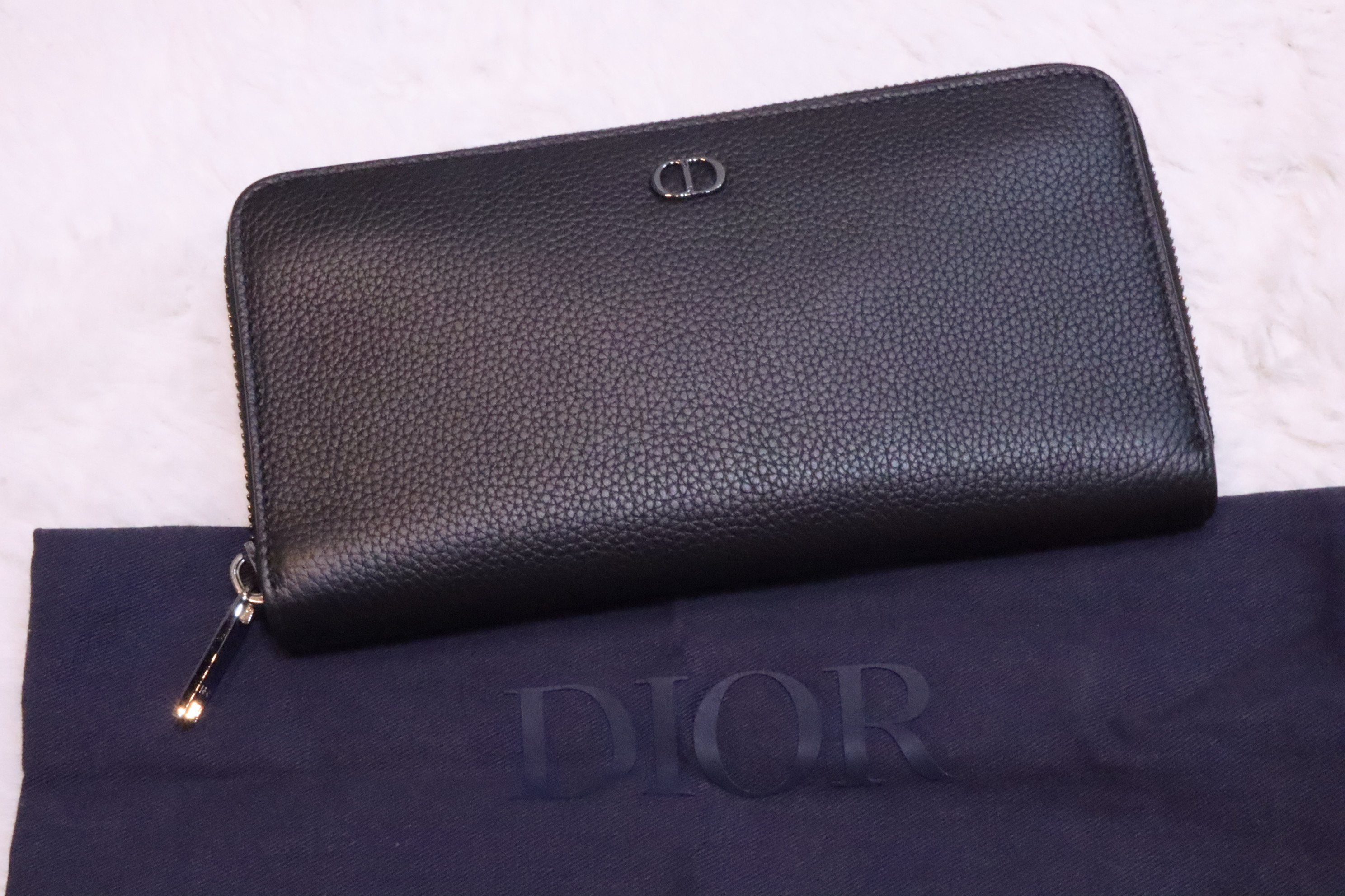 Dior wallet🖤