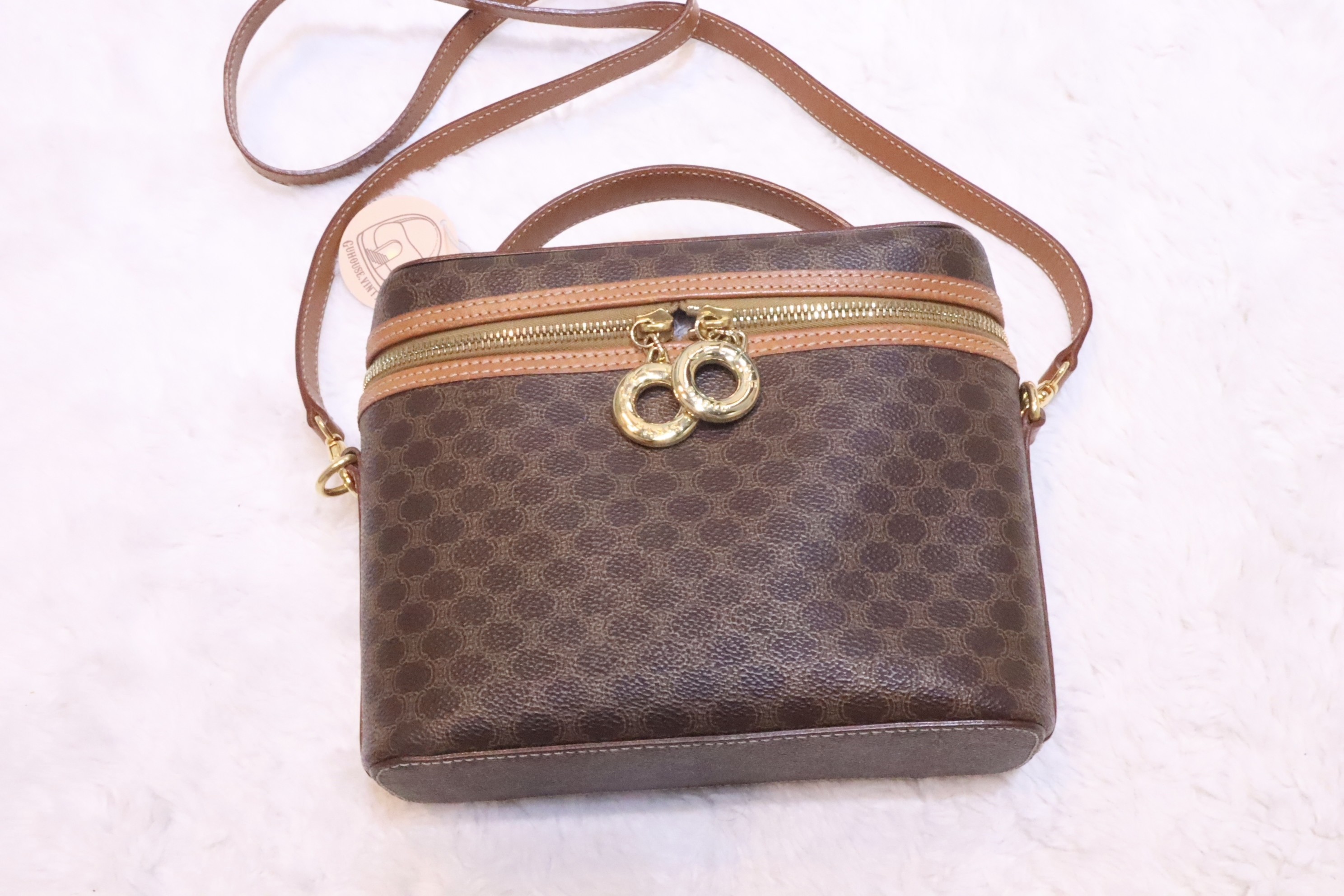 Celine盒子斜孭袋🤎