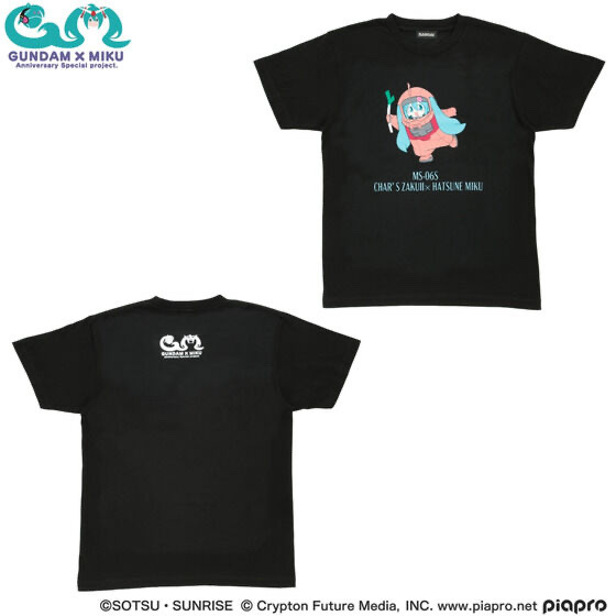 234919 Pbandai 預訂 2025/10月 ガンダム45周年 × 初音ミク Tシャツ シャアザクぐるみ [初音ミクVer.]