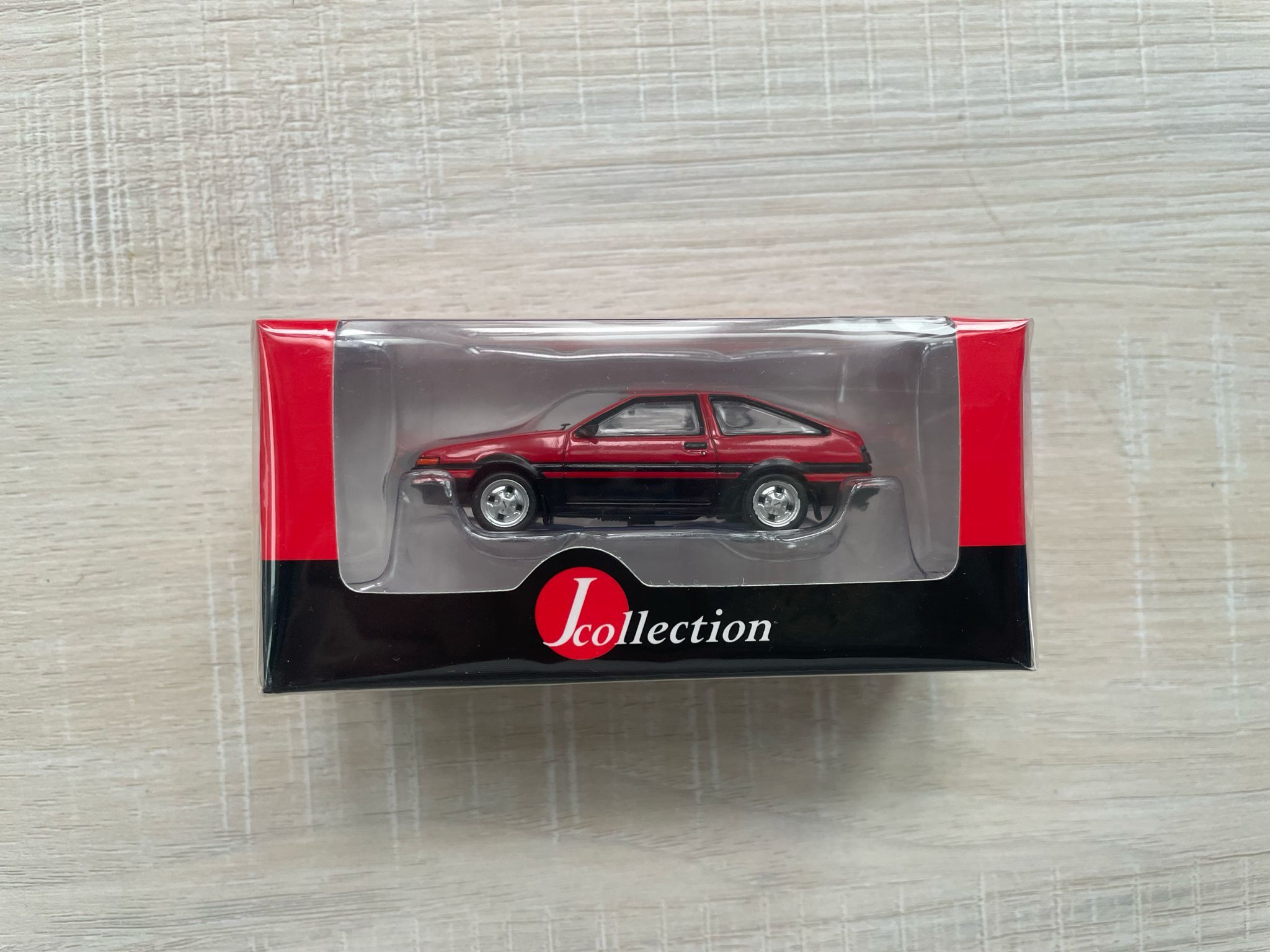 TARMAC TOYOTA SPRTINER TRUENO AE86 RED/BLACK