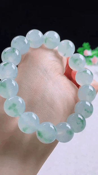 5195770 翡翠高冰飄花手串 (13mm直徑)
