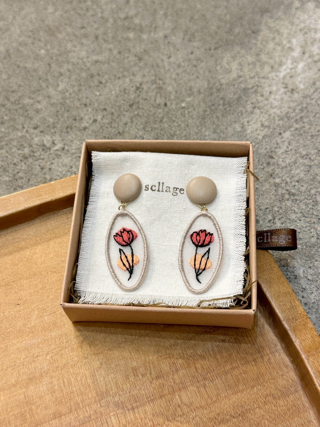 [scllage] 花形 - 刺繡耳針 | NO.35