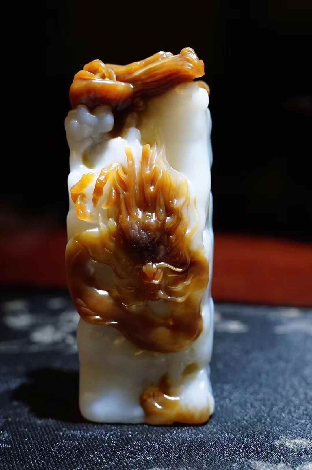 51972 和田玉戈壁料龍