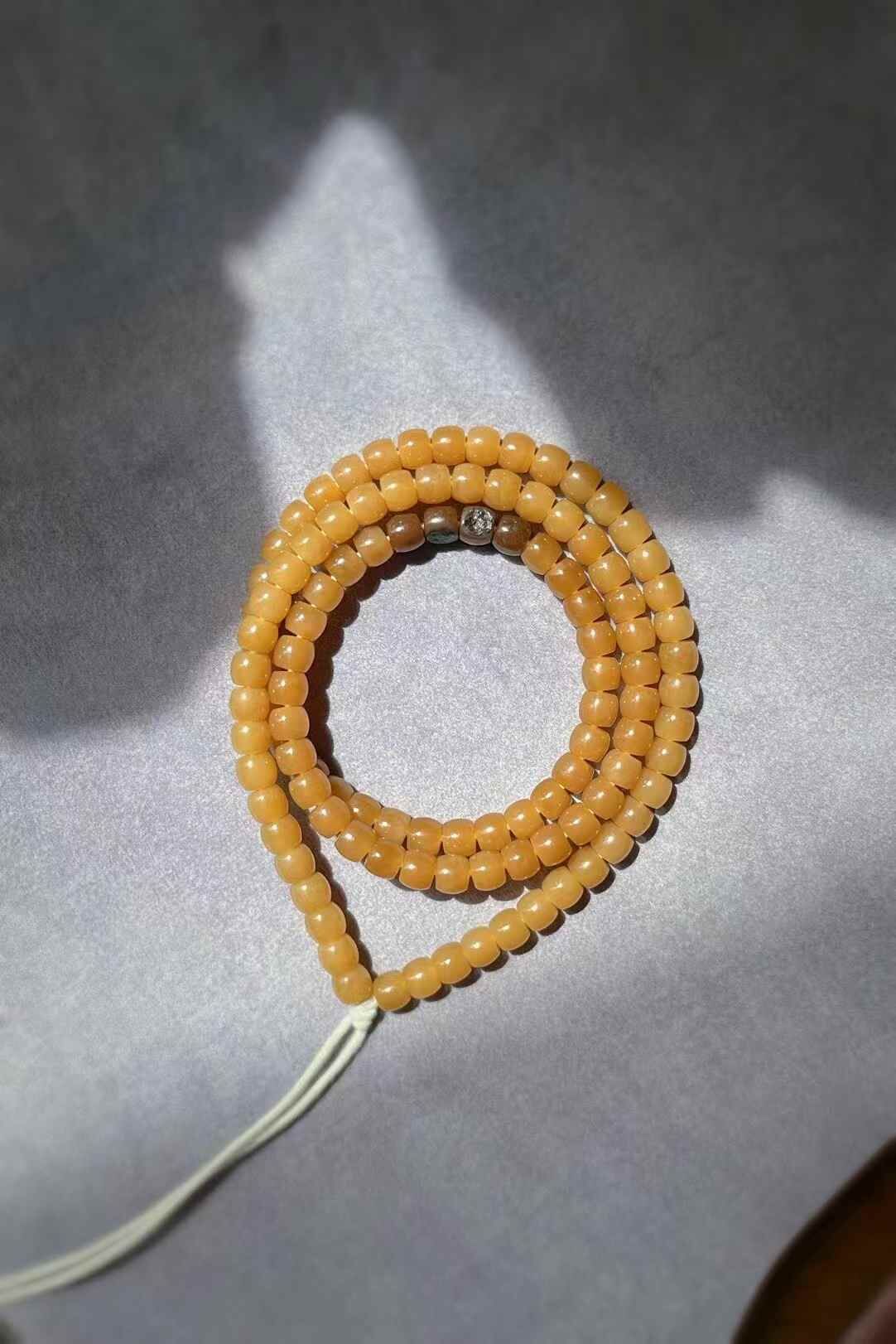 51973 和田玉戈壁旱籽全蜜糖珠鏈