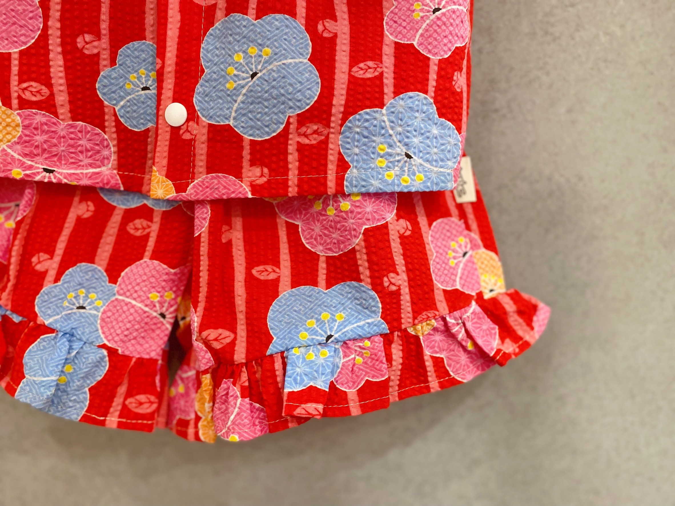 紅底日系椿花 木耳邊背心套裝(100)