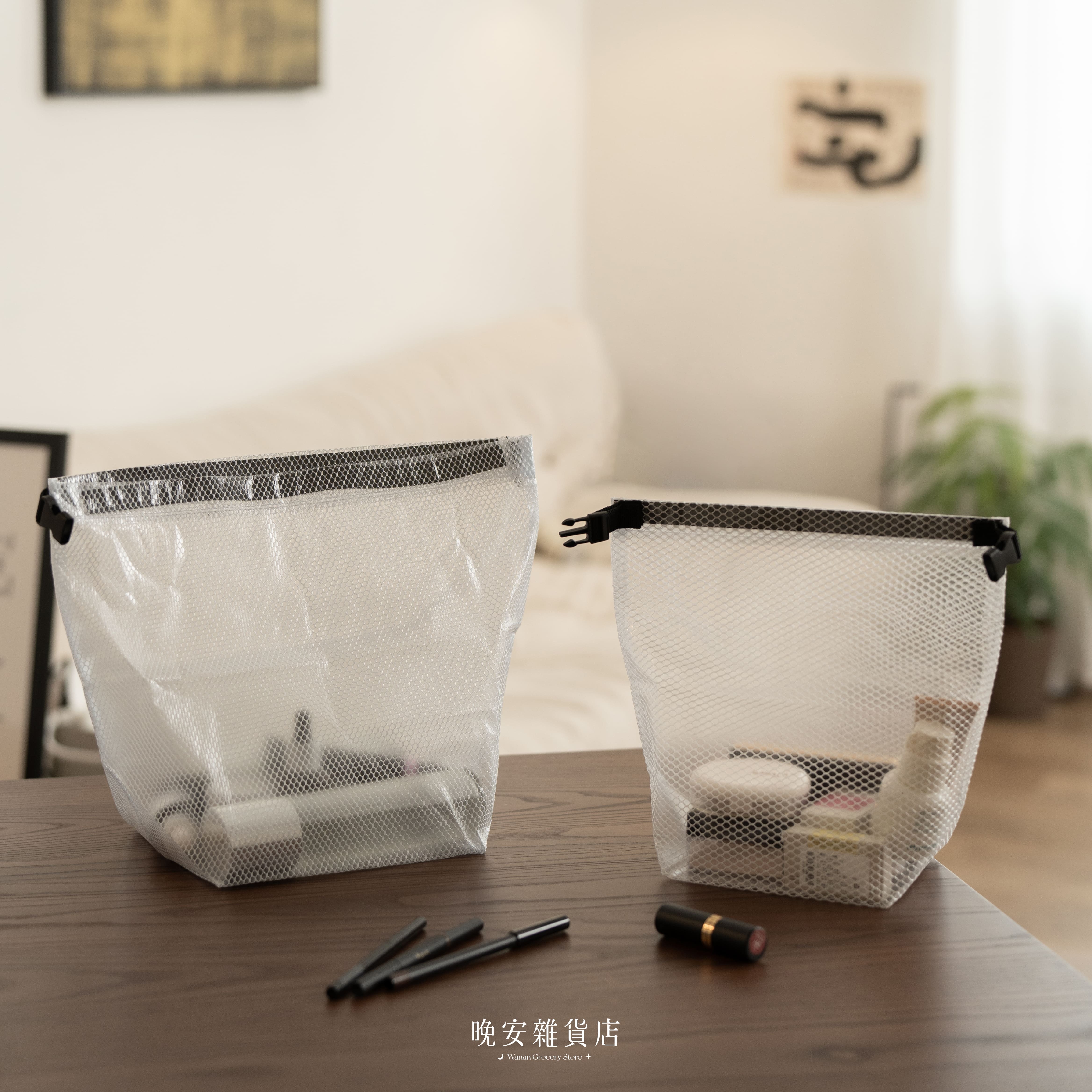 【防水透明收納】卡扣防水盥洗包｜大容量手提收納