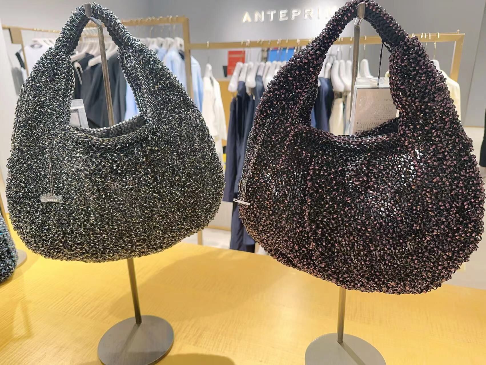 Anteprima outlet 大餃子袋