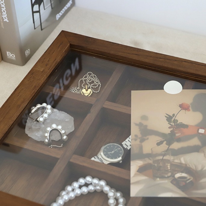 【LYUBLYUSHOP】 高質感木質飾品收納盒（9格）🪵