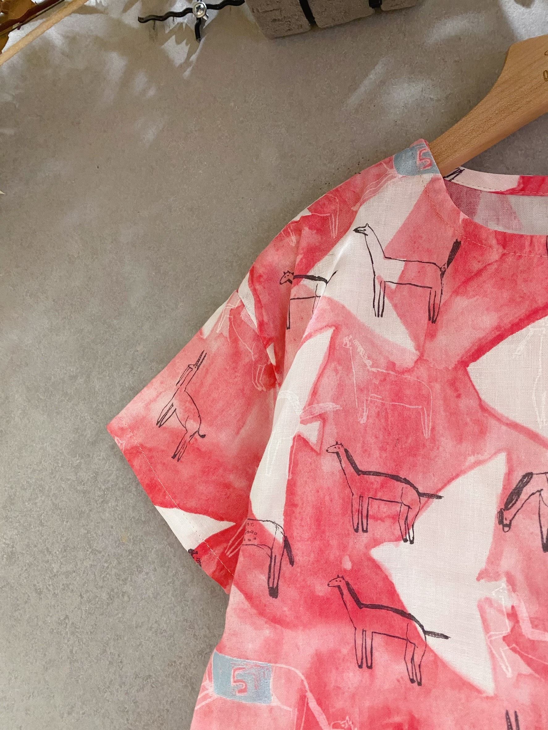 粉賽馬 五分袖上衣(120)