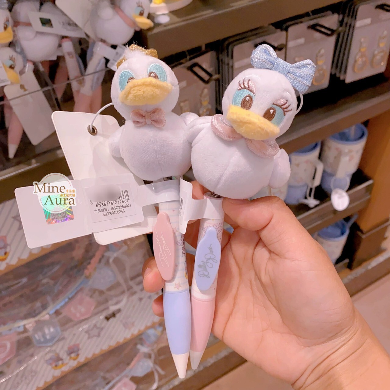 2025 唐老鴨 Donald 生日系列 黛西 Daisy 絨毛大頭搖頭 圓珠筆 -上海迪士尼樂園