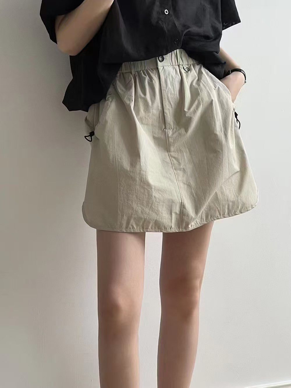 短裙丨側挖圓工裝短裙