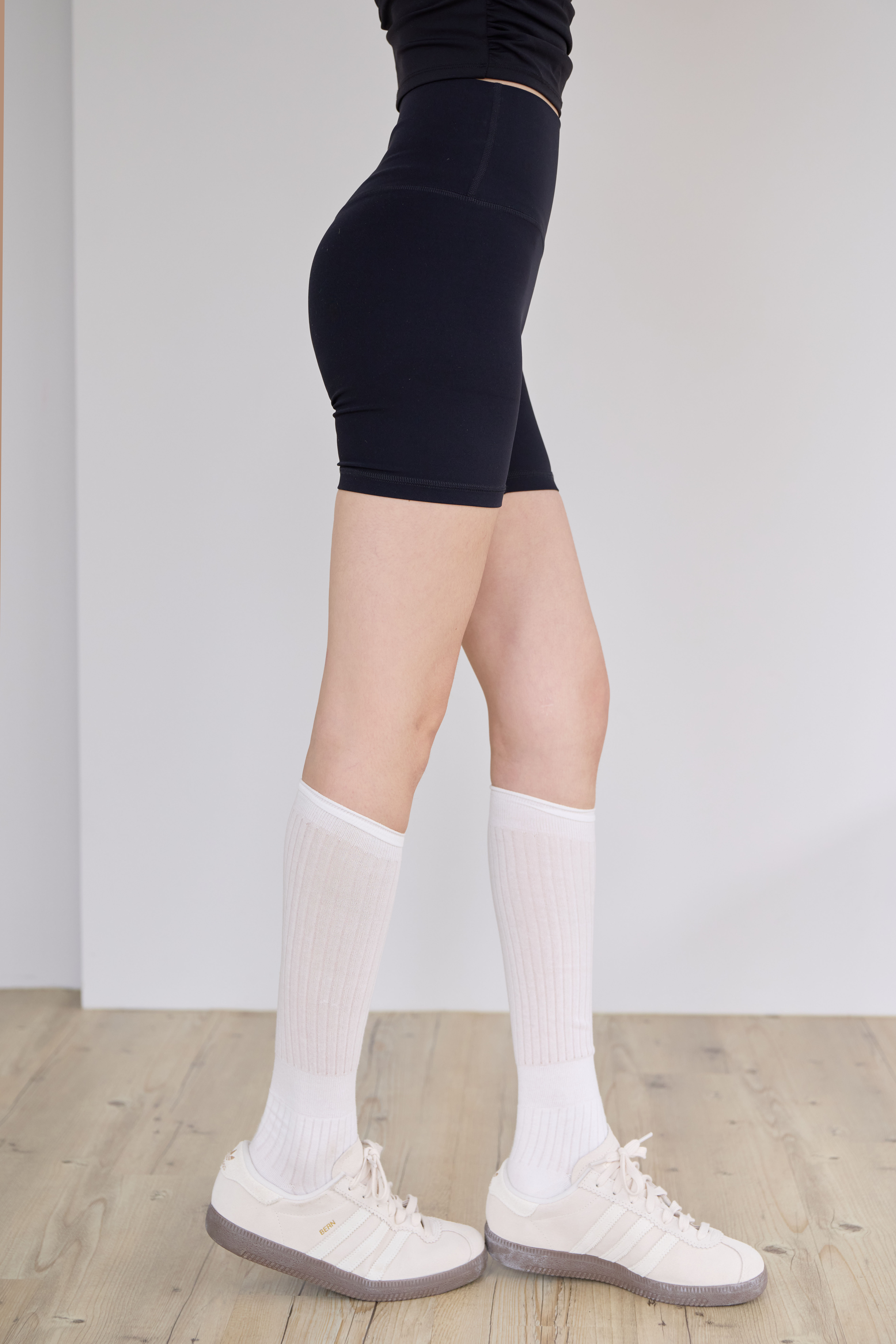 One Fits All 超延展運動3分褲 / 黑