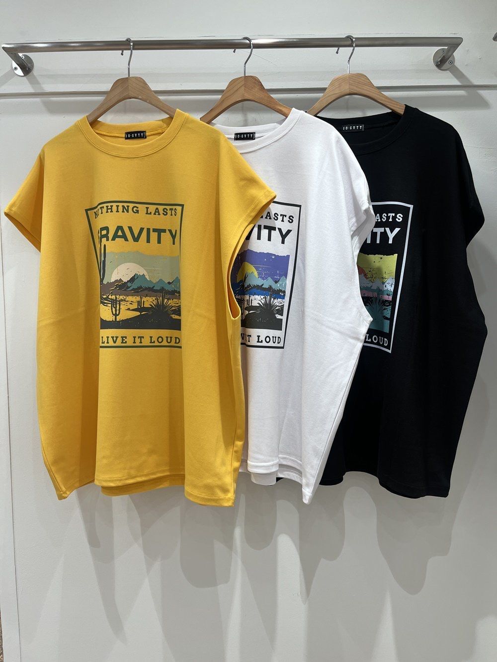 OverSize英文字圖案背心 10.GVTY-0221V