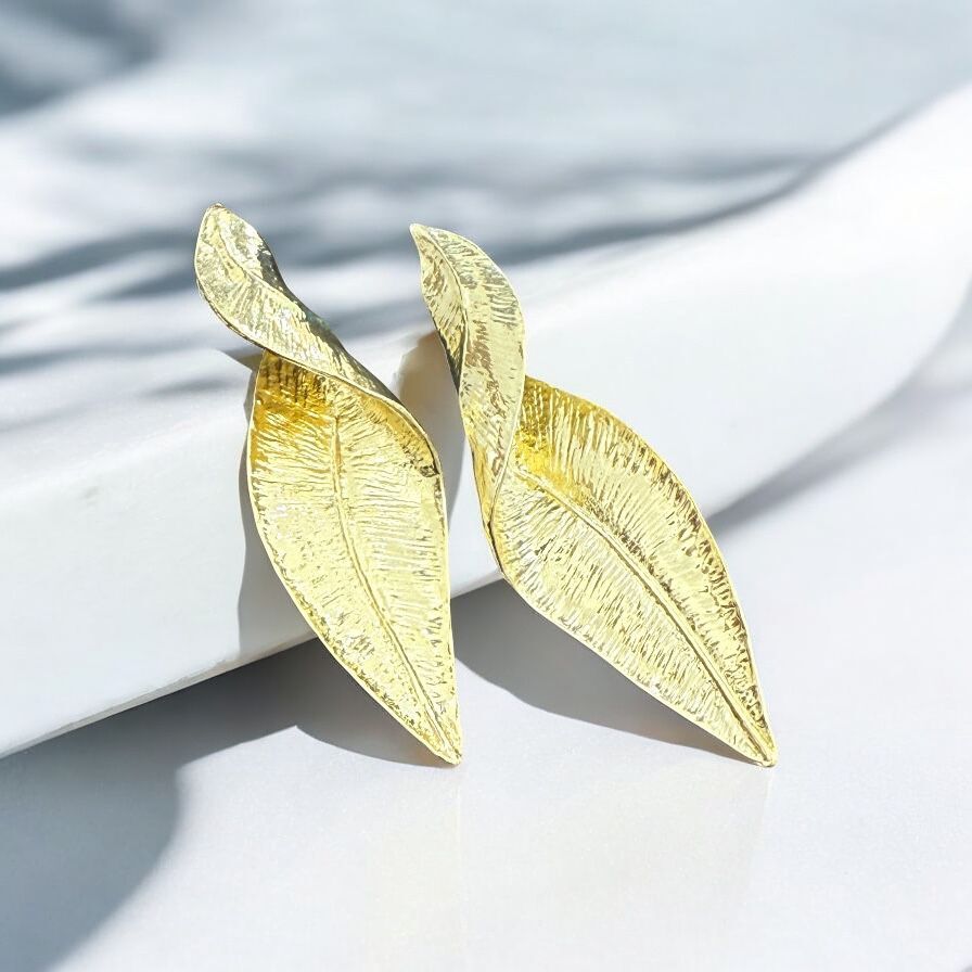 Vintage Style Leaf Shape Earrings