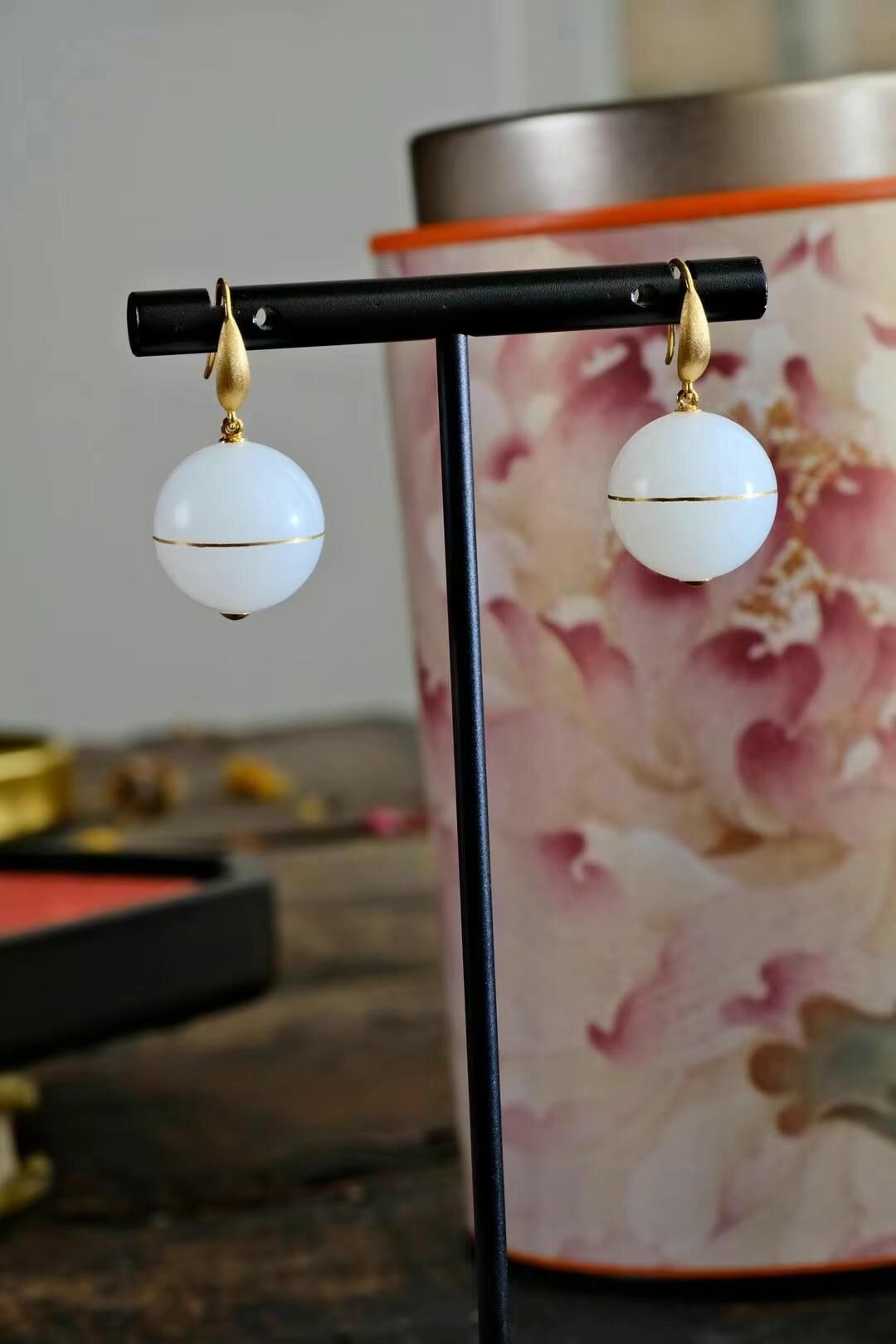 和田玉羊脂白玉耳墜 (16mm直徑),天然和田玉軟玉