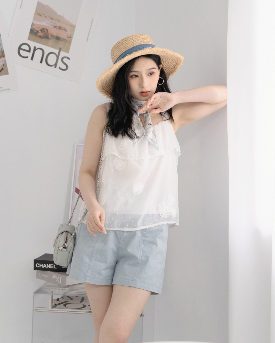 高雅浮雕花朵雙層吊帶上衣