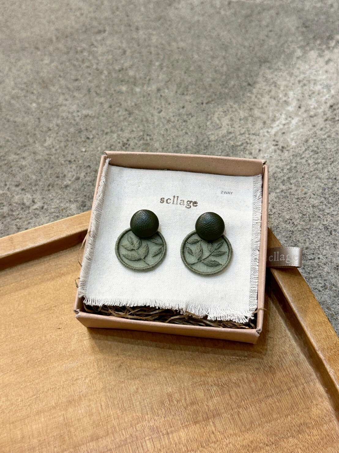 [scllage] 圓窗 - 刺繡耳針 | NO.95