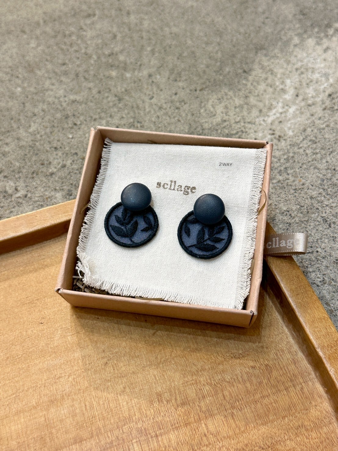 [scllage] 圓窗 - 刺繡耳針 | NO.96